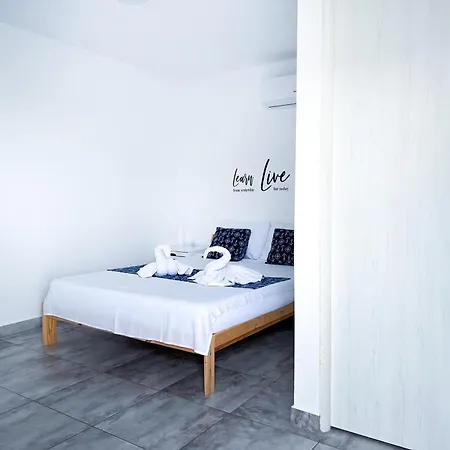 Zenith House Guest house