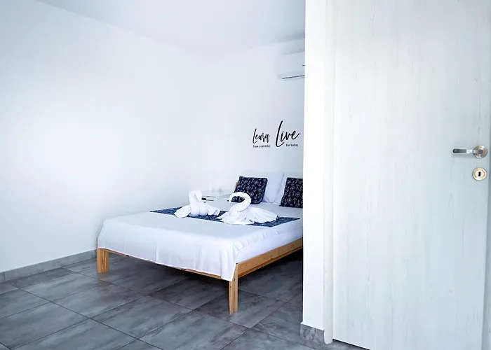 Zenith House Πανσιόν